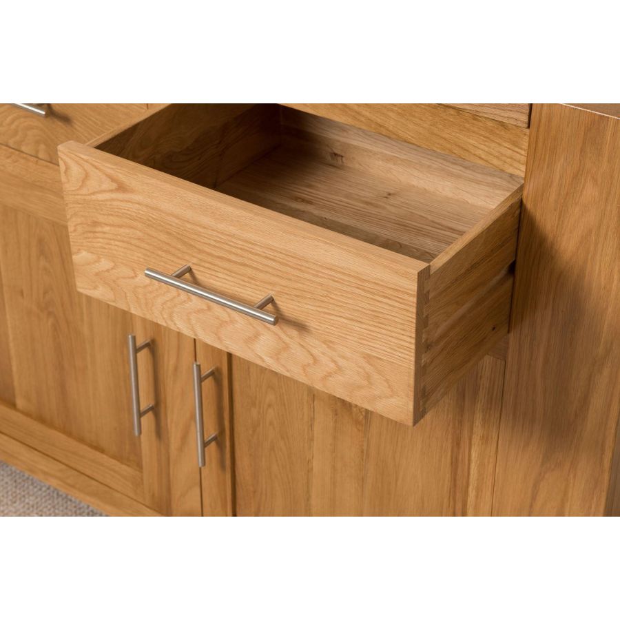 Kuba Small Solid Oak Sideboard