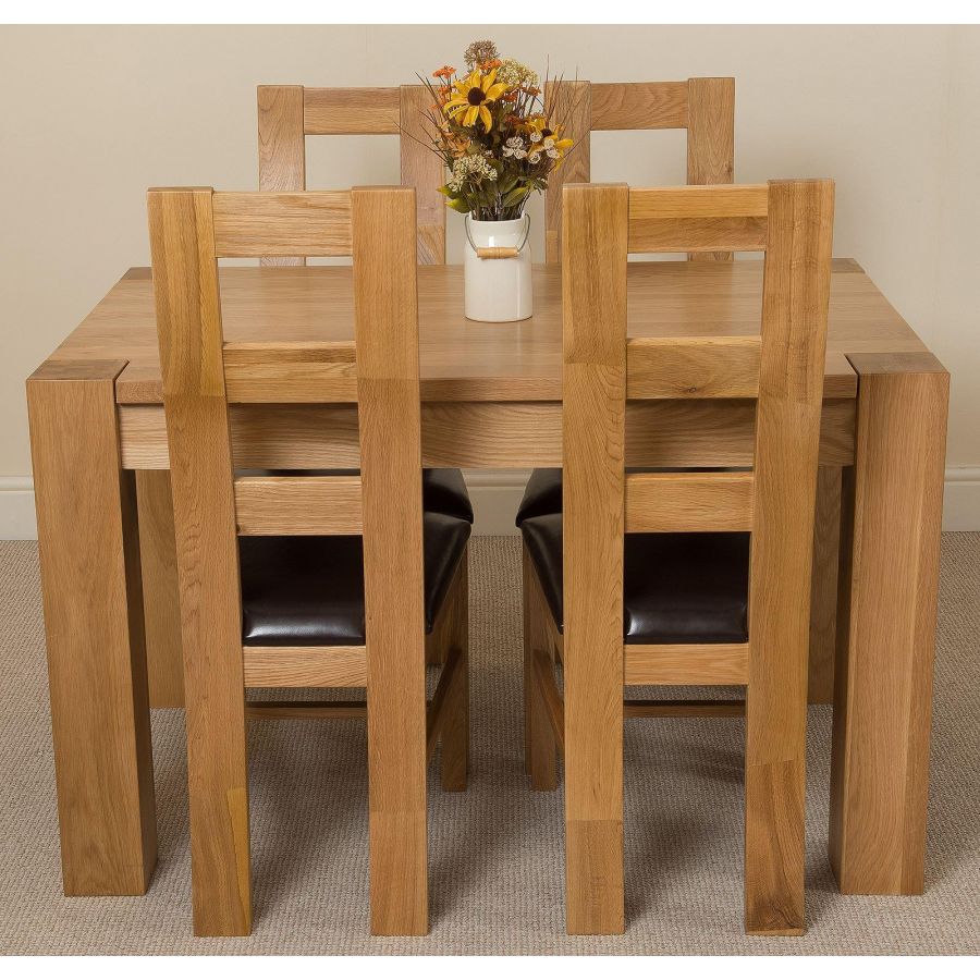 Kuba Small Oak Dining Table with 4 Yale Oak Chairs