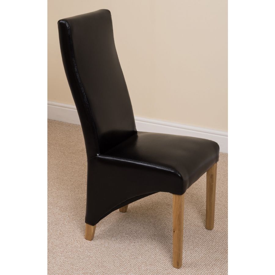 Oregon Round Oak Dining Table with 4 Lola Black Leather Chairs
