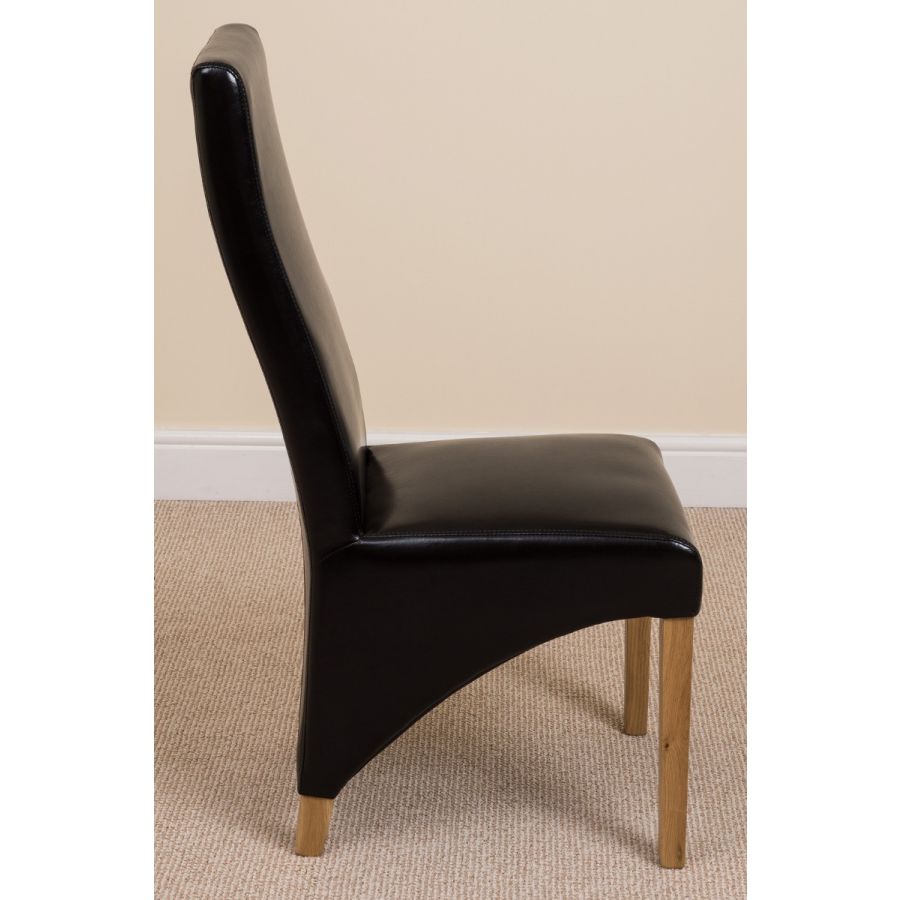 Oregon Round Oak Dining Table with 4 Lola Black Leather Chairs