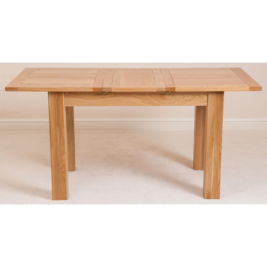 Hampton Small Oak Extending Dining Table with 4 Montana Black Leather Chairs